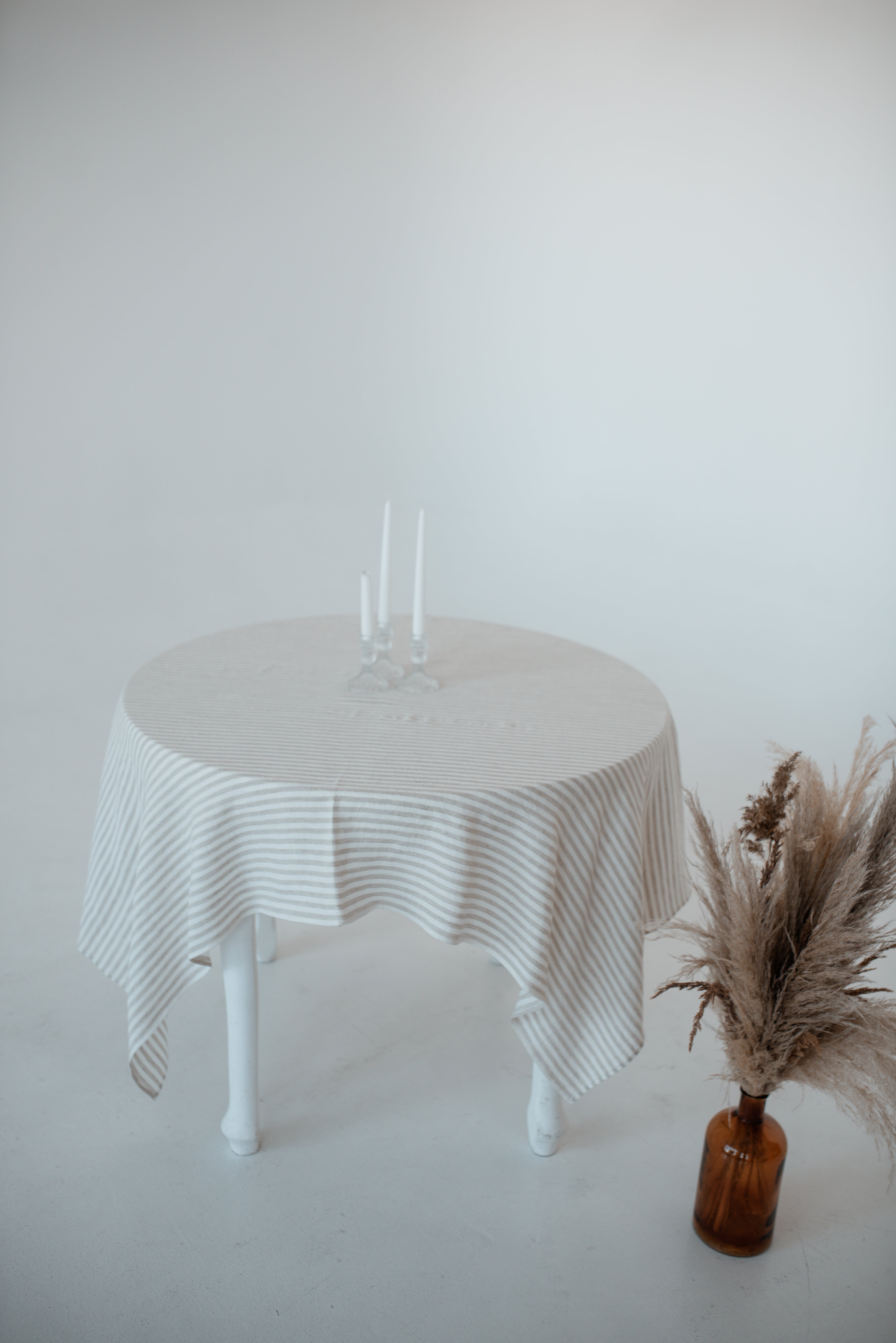 Linen tablecloth TC001