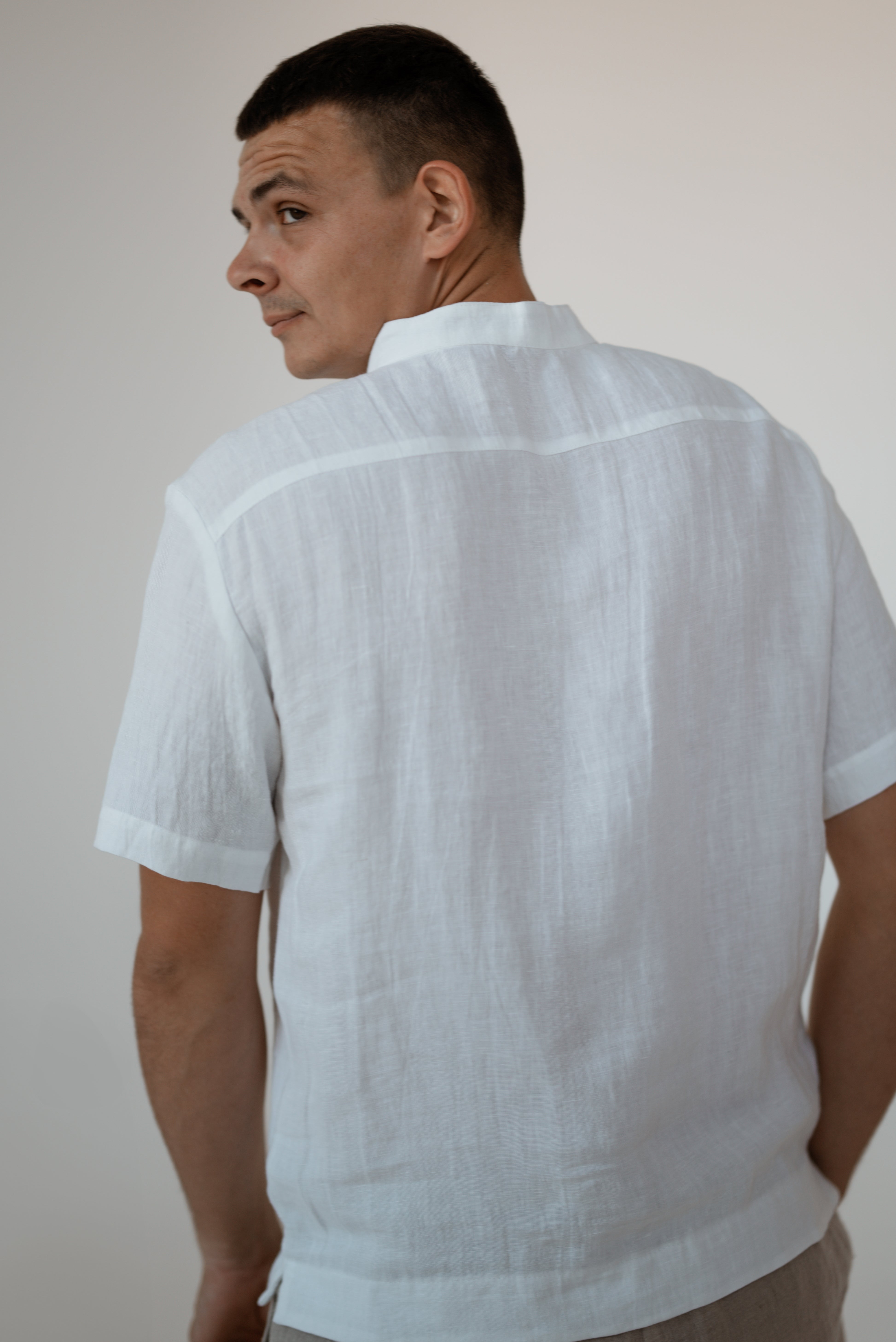Linen T-shirt CM026 in OPTICAL WHITE