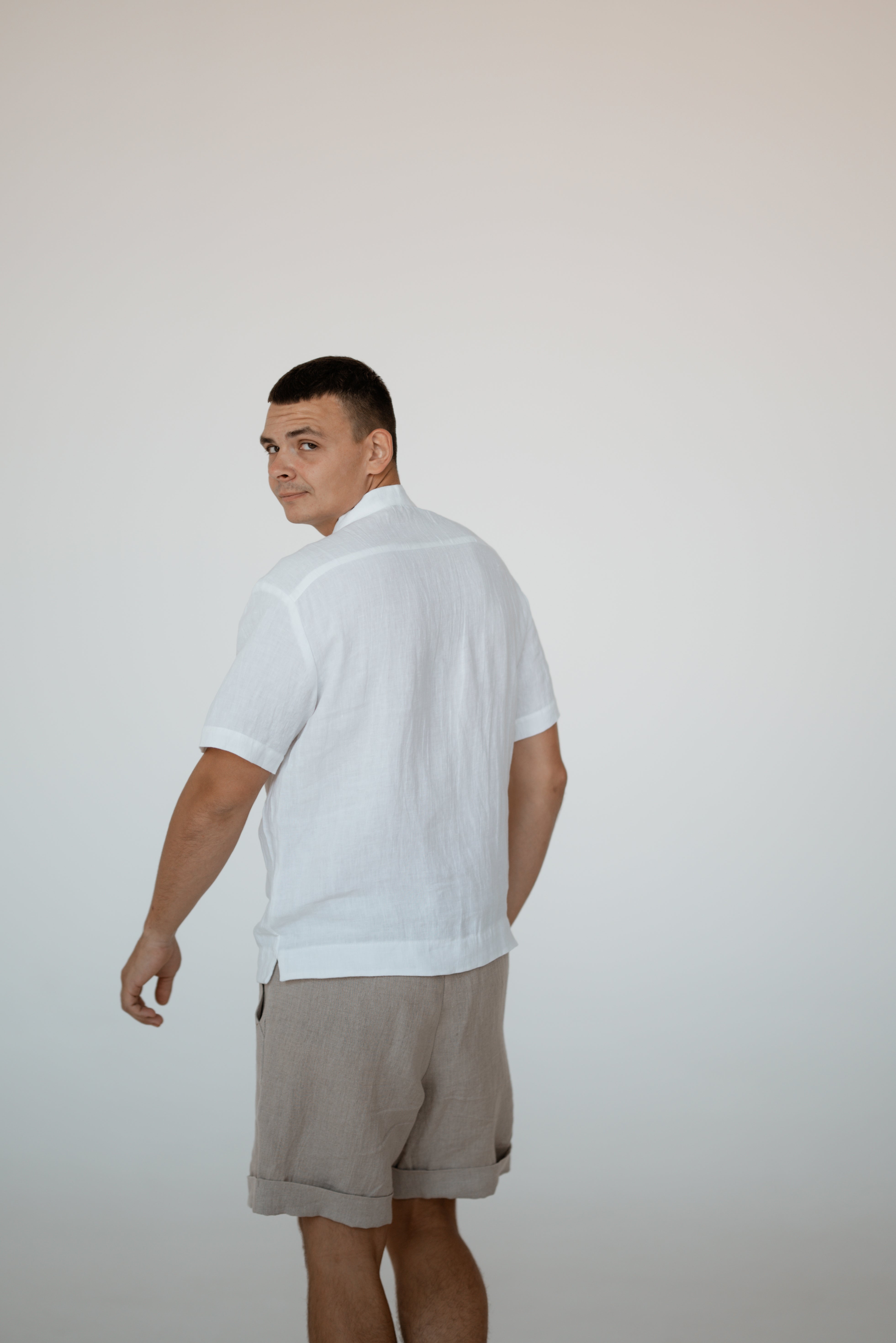Linen T-shirt CM026 in OPTICAL WHITE