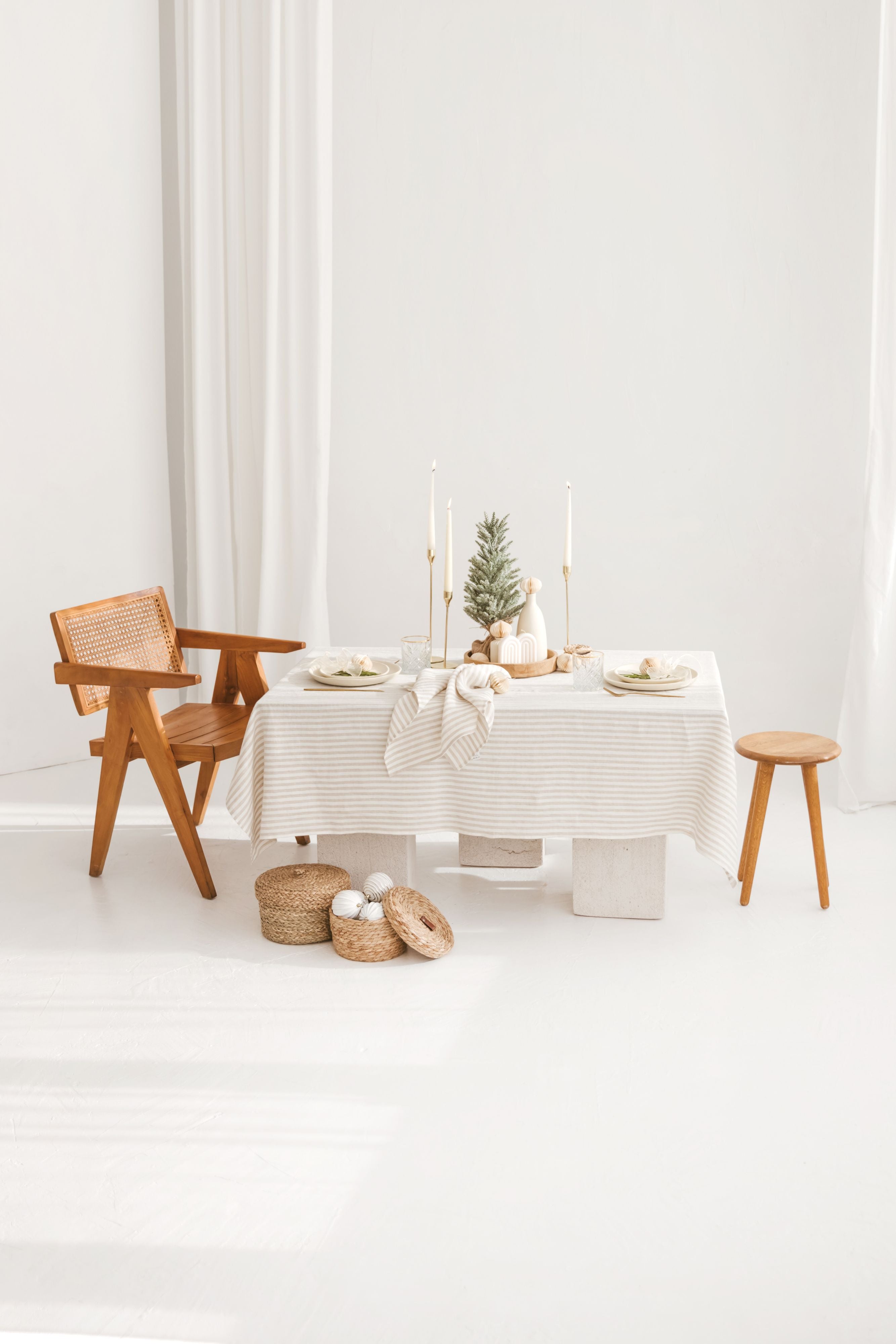 Linen Tablecloth TC001  in STRIPED WHITE/NATURAL