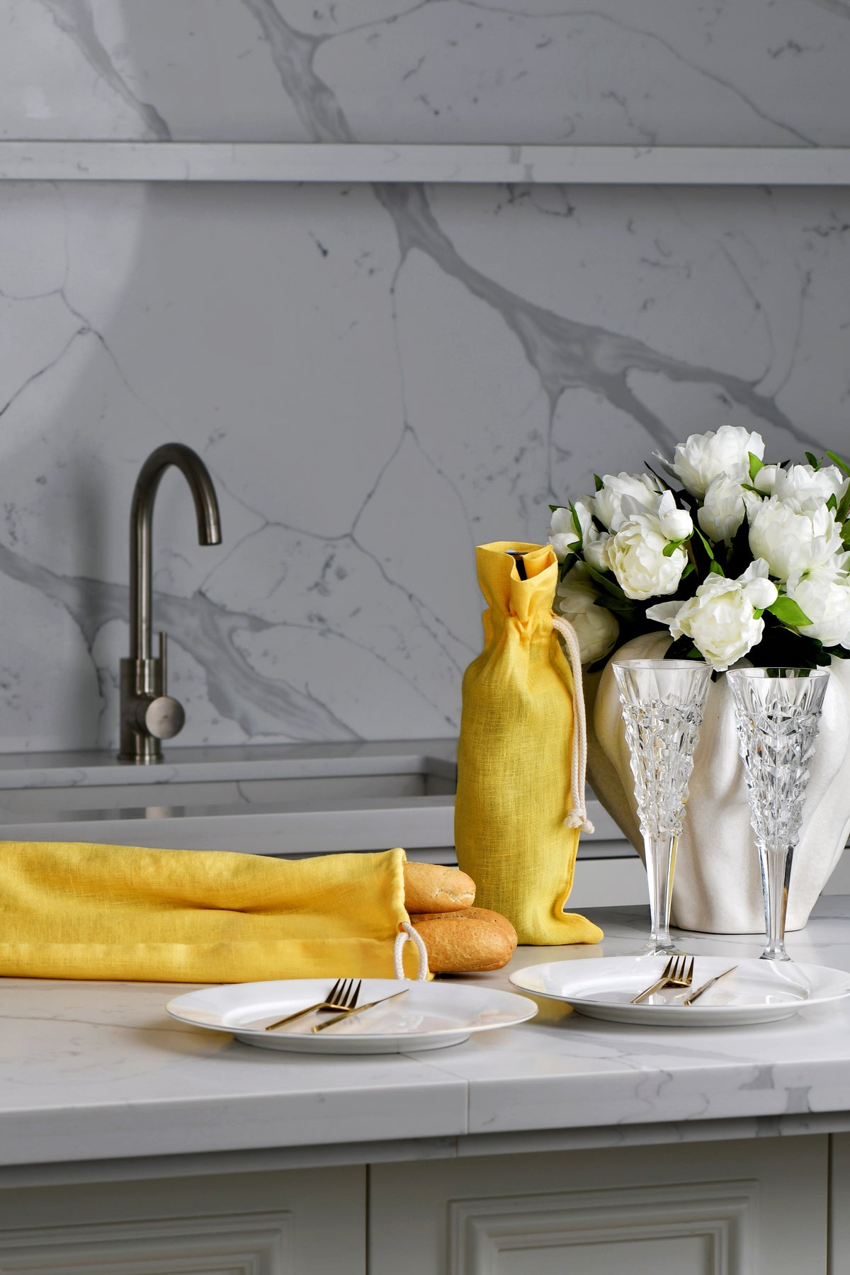 Linen Baguette Bread Bag KB001  in yellow colour (22A)