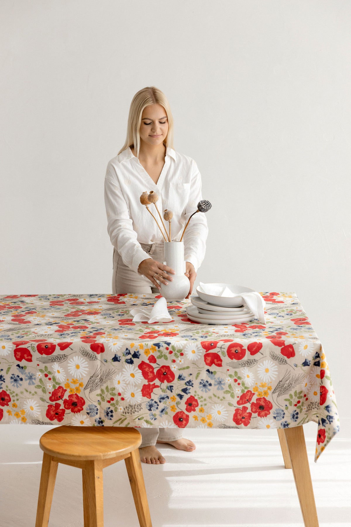 Linen Waterproof Tablecloth TC005 IN Wildflower PRINT