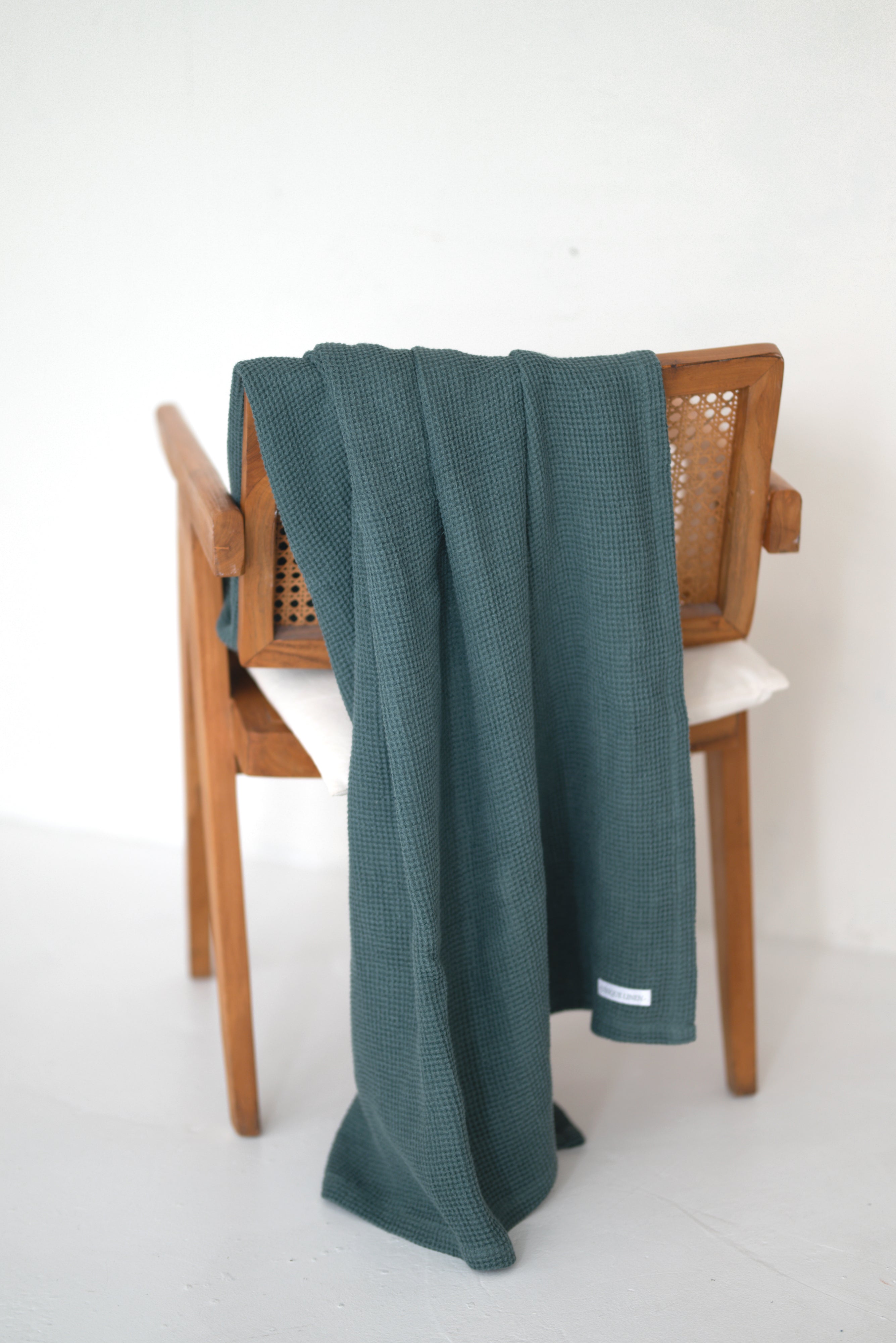Linen Waffle blanket/throw BB001 in DARK FOREST COLOUR