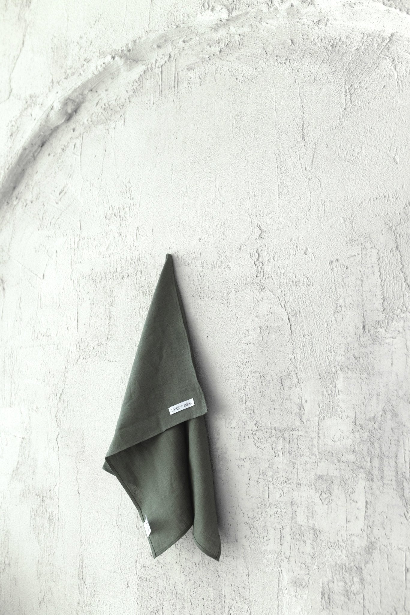 Linen Tablecloth – Natural – White | Wholesale Linen Towels, Tablecloths, Napkins, Bathrobes, Aprons, Abayas & Thobes - Middle East Collection by Unique Linen“