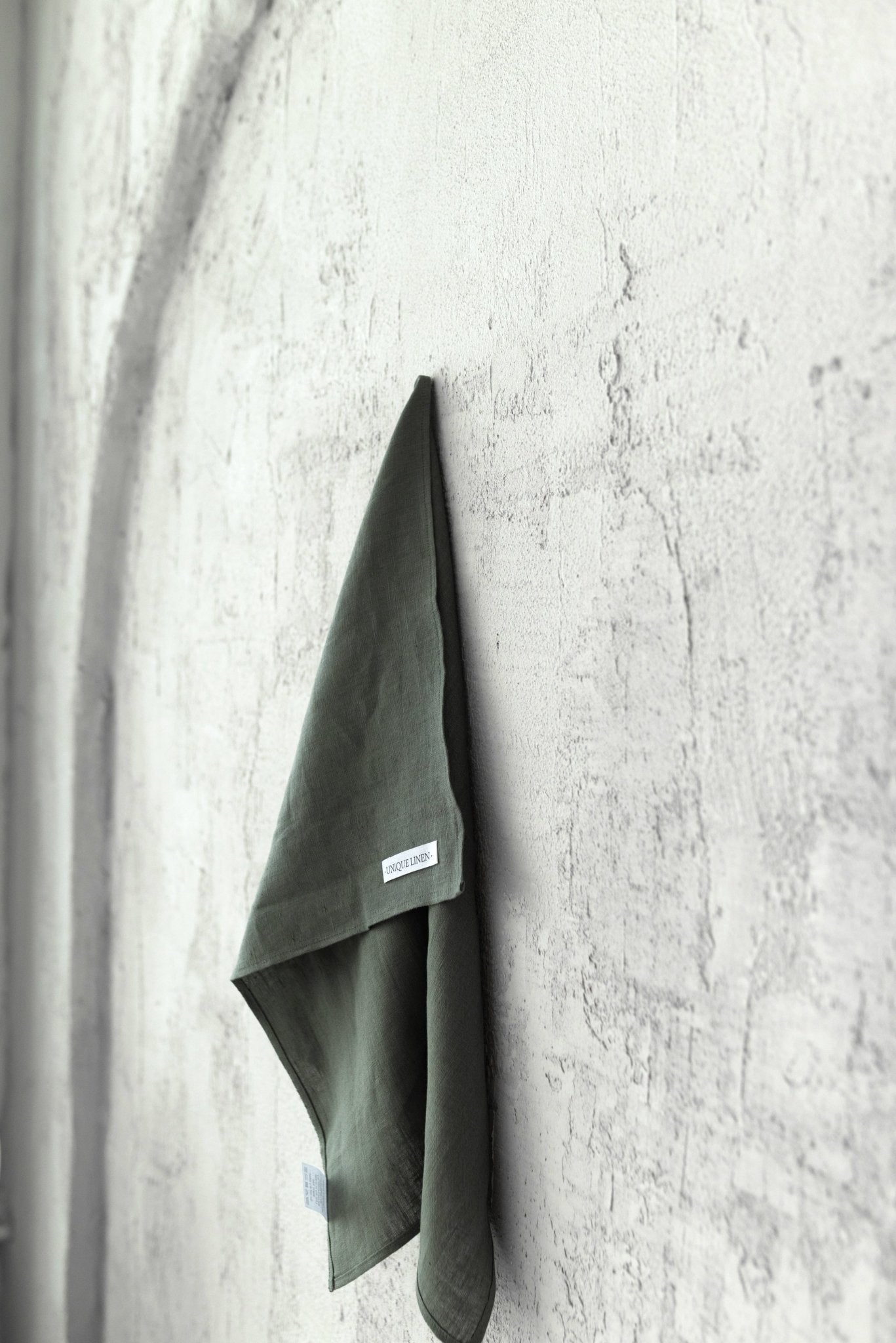 Linen Tablecloth – Natural – White | Wholesale Linen Towels, Tablecloths, Napkins, Bathrobes, Aprons, Abayas & Thobes - Middle East Collection by Unique Linen“