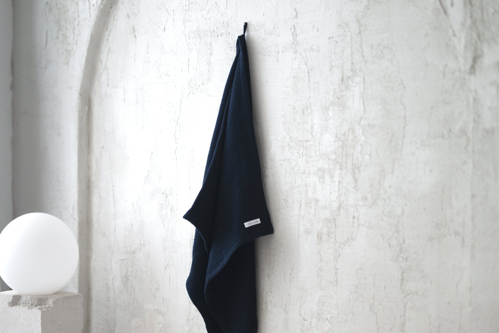 Linen Tablecloth – Natural – White | Wholesale Linen Towels, Tablecloths, Napkins, Bathrobes, Aprons, Abayas & Thobes - Middle East Collection by Unique Linen“