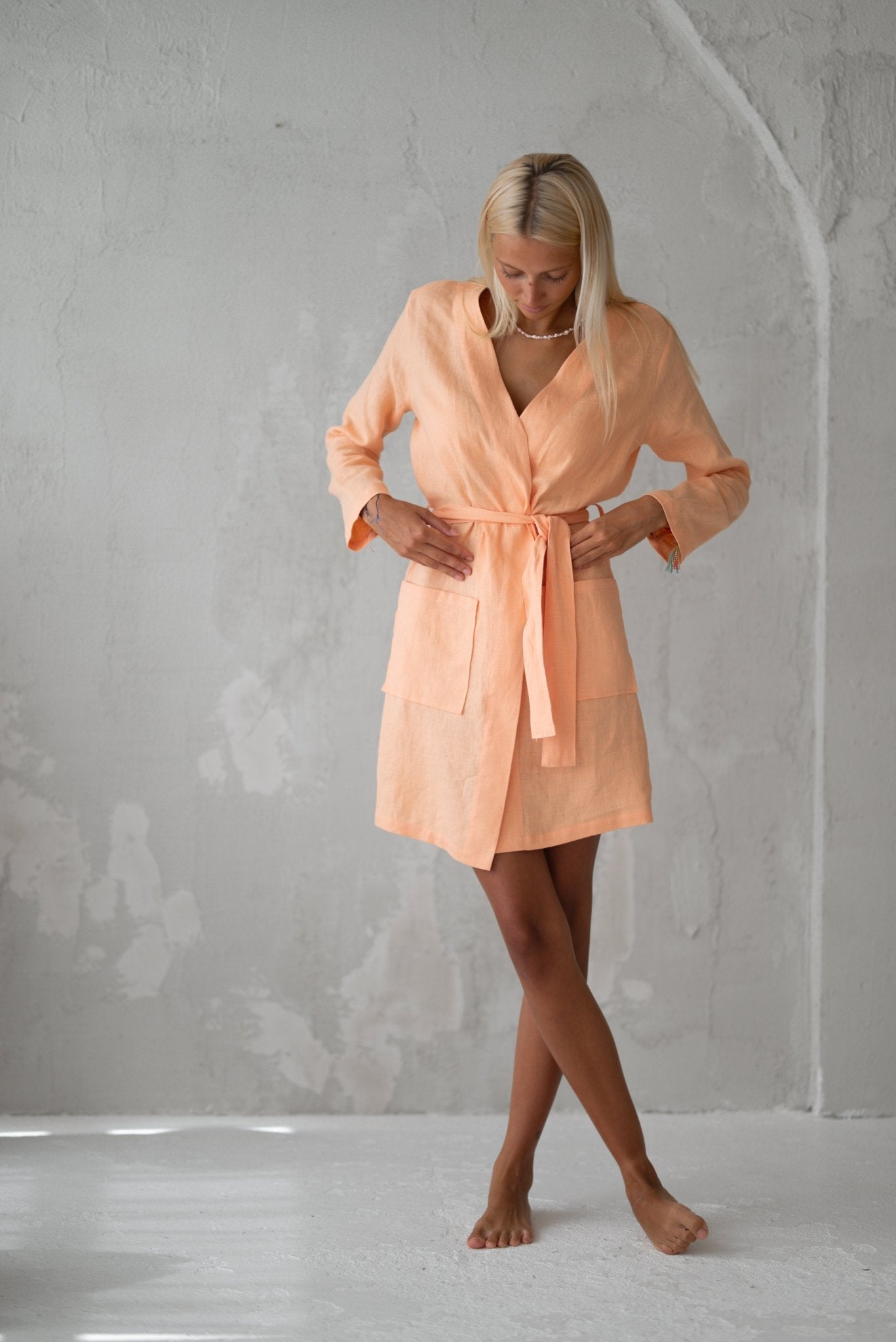 Linen Tablecloth – Natural – White | Wholesale Linen Towels, Tablecloths, Napkins, Bathrobes, Aprons, Abayas & Thobes - Middle East Collection by Unique Linen“