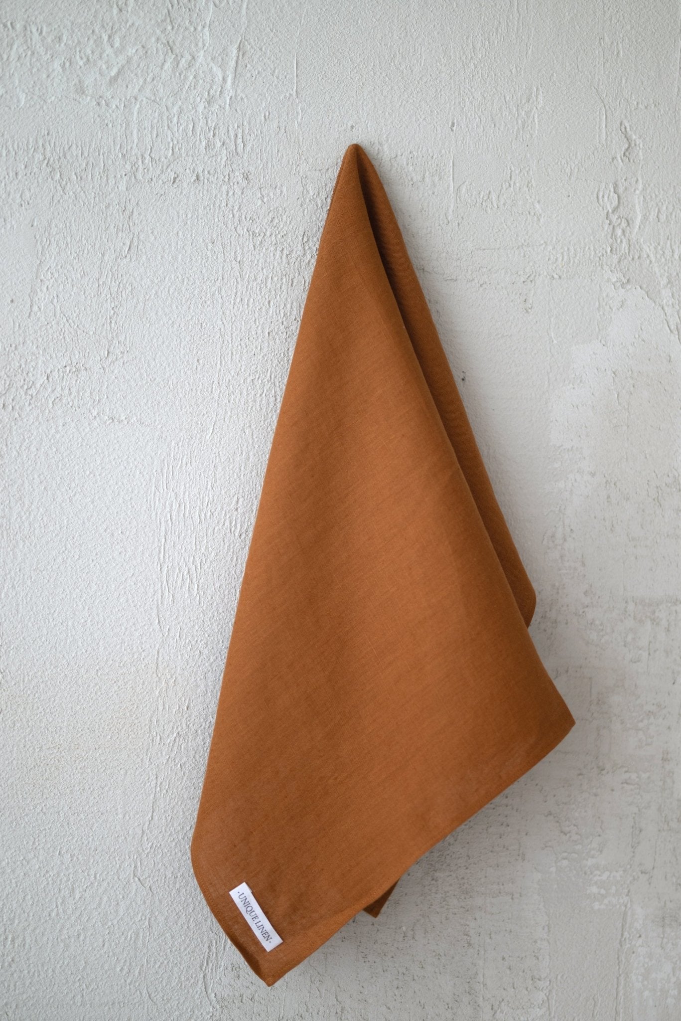 Linen Tablecloth – Natural – White | Wholesale Linen Towels, Tablecloths, Napkins, Bathrobes, Aprons, Abayas & Thobes - Middle East Collection by Unique Linen“