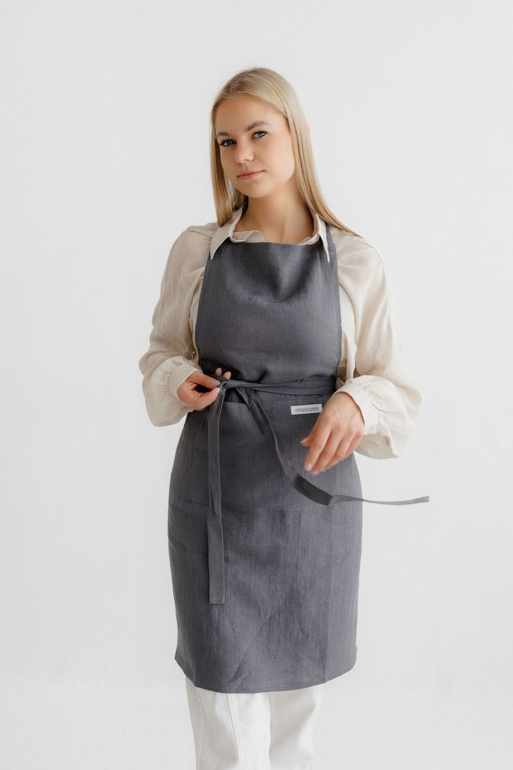 Linen Tablecloth – Natural – White | Wholesale Linen Towels, Tablecloths, Napkins, Bathrobes, Aprons, Abayas & Thobes - Middle East Collection by Unique Linen“